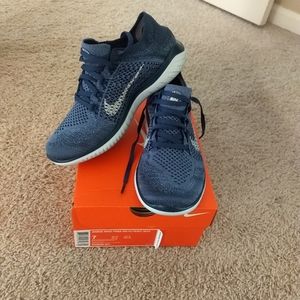 Nike Free RN Flyknit gym shoe